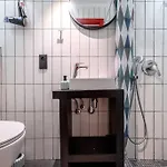 Appartement три квартала от оперного-тихий лофт-новый апарт