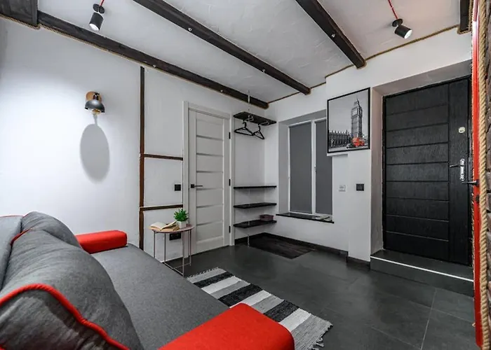 Apartman три квартала от оперного-тихий лофт-новый апарт Odessza